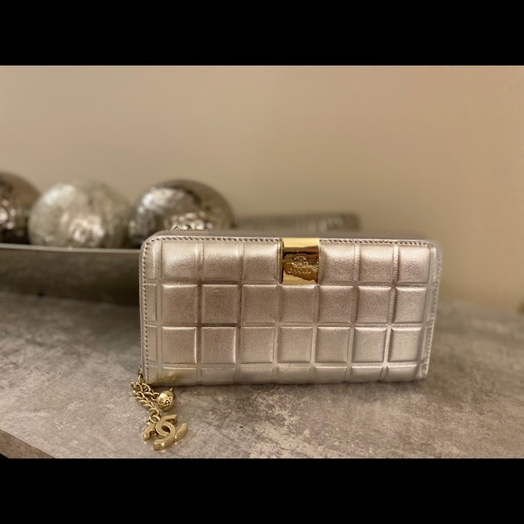 Wallet - Picture 3 of 3